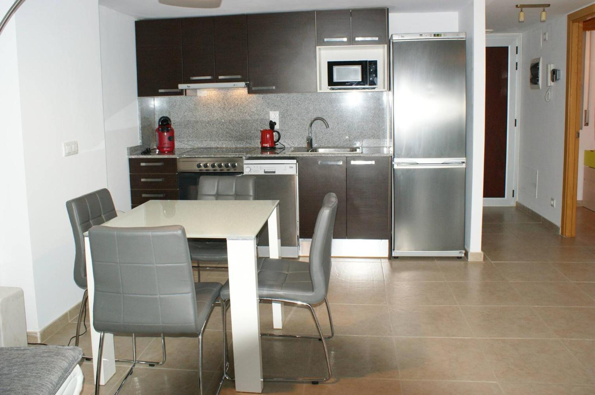Apartamento En Roses Con Vistas Al Canal Y Piscina Extérieur photo