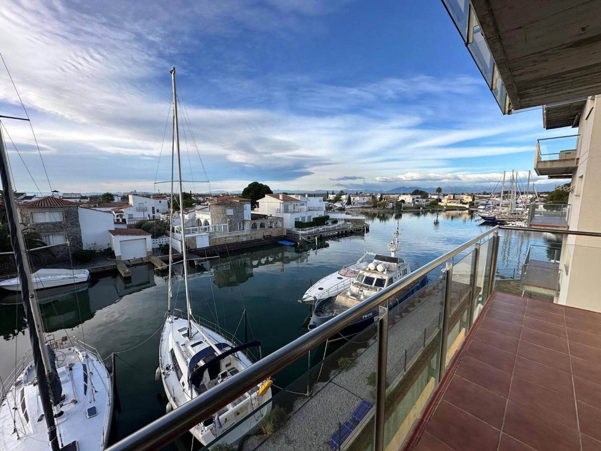 Apartamento En Roses Con Vistas Al Canal Y Piscina Extérieur photo